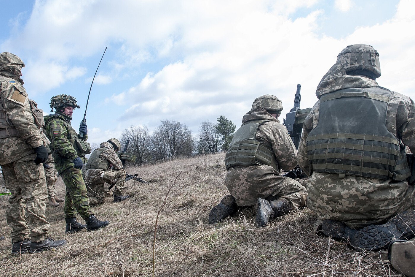 Рубіж спішування: як механізований підрозділ переходить від руху на машинах до дій піхоти
